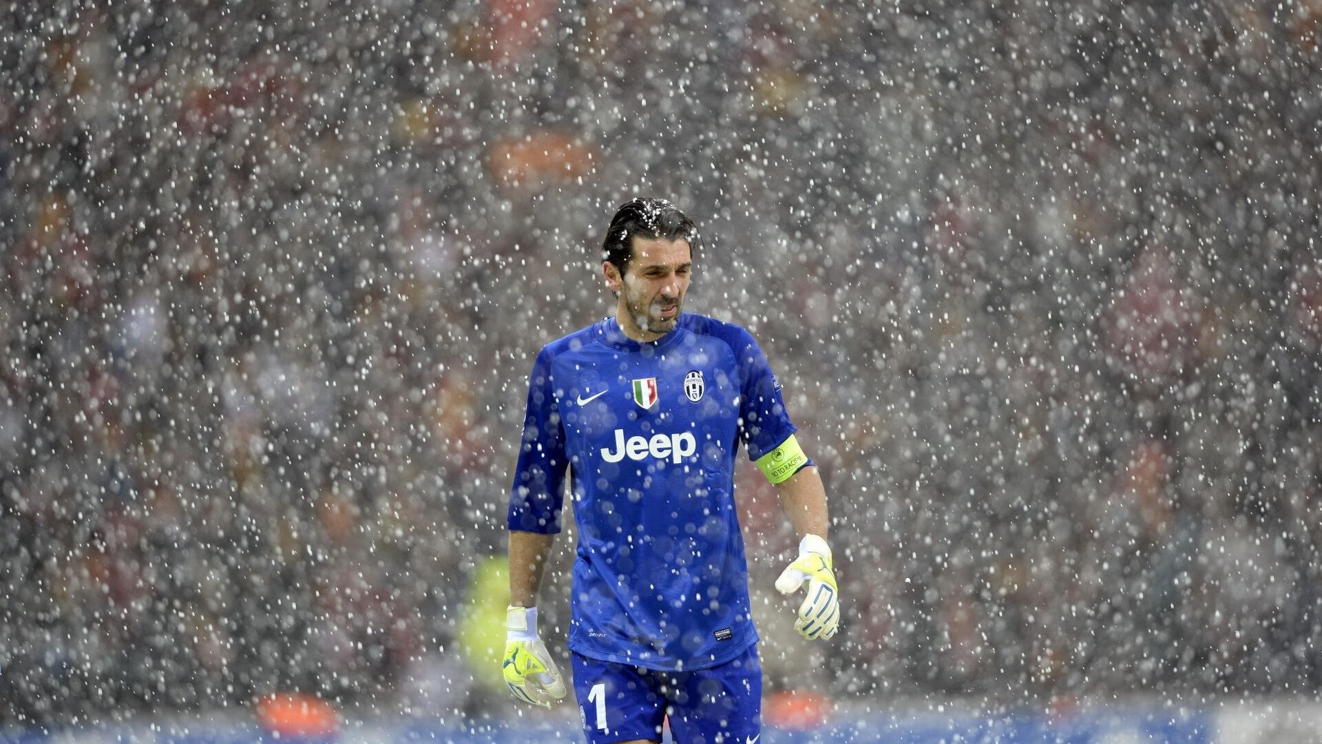 开云官方app入口-伊萨克，撕裂的不只是防线，还有法国制造的神话